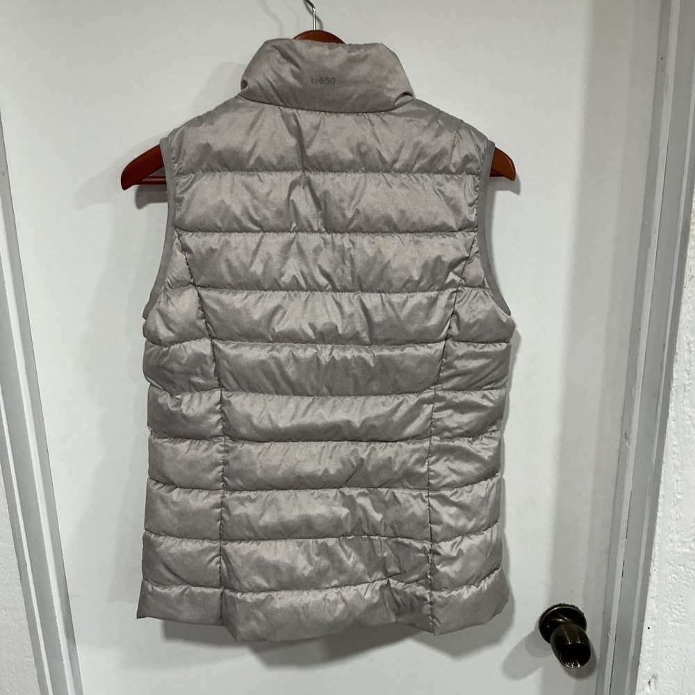 Eddie Bauer 650 Down Puffer Vest Womens Medium Gray Comfort Classic Logo Outdoor - Picture 6 of 13